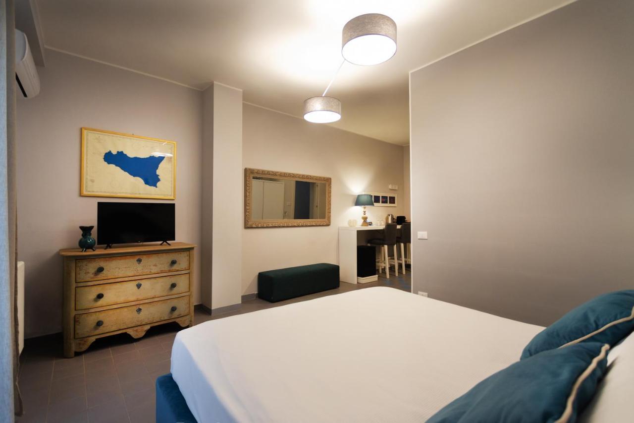 Hotel Isula à Palerme Extérieur photo