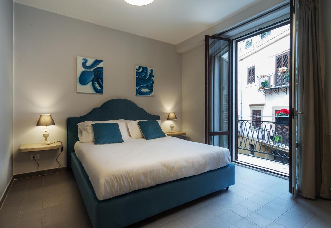 Hotel Isula à Palerme Extérieur photo