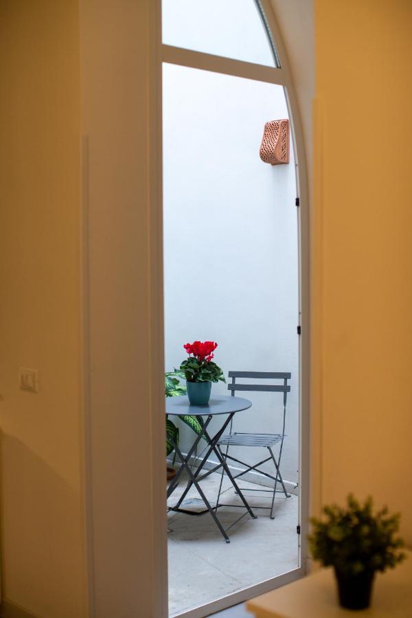 Hotel Isula à Palerme Extérieur photo